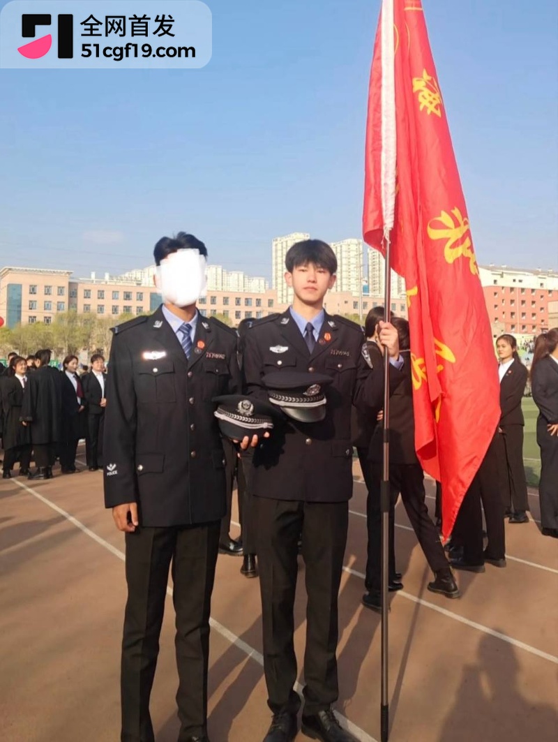 地下男团NoExit成员 Koshi李越 8
