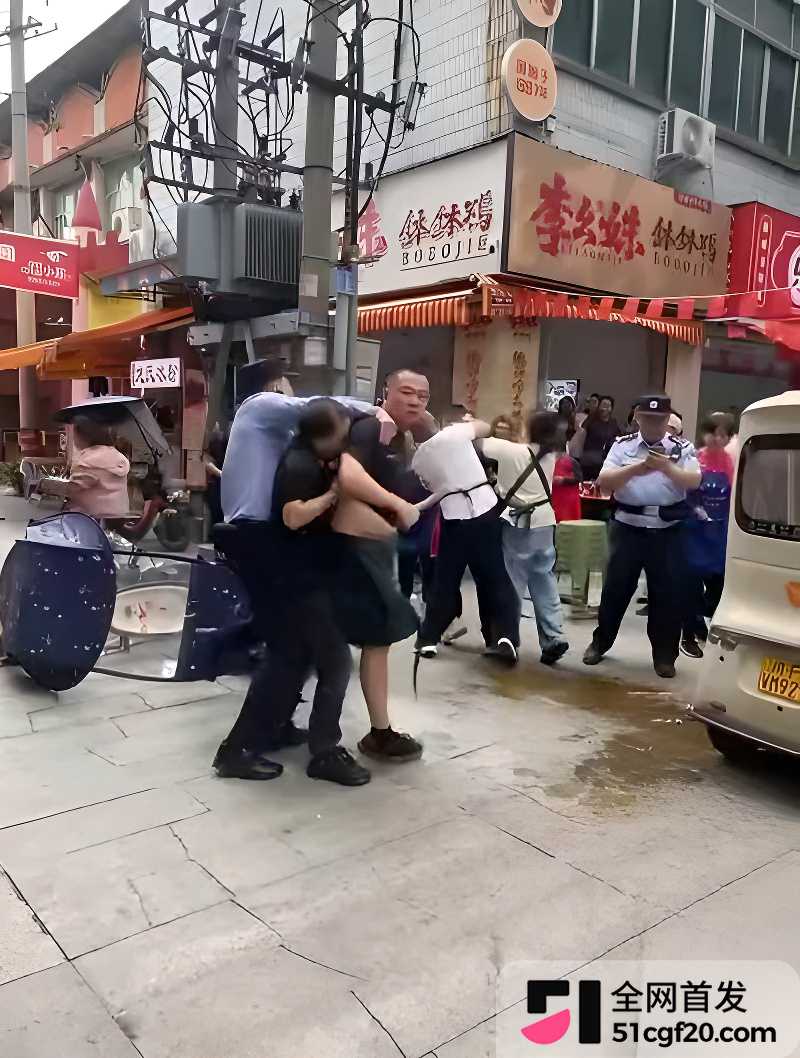 德阳小吃街群架现场曝光 3