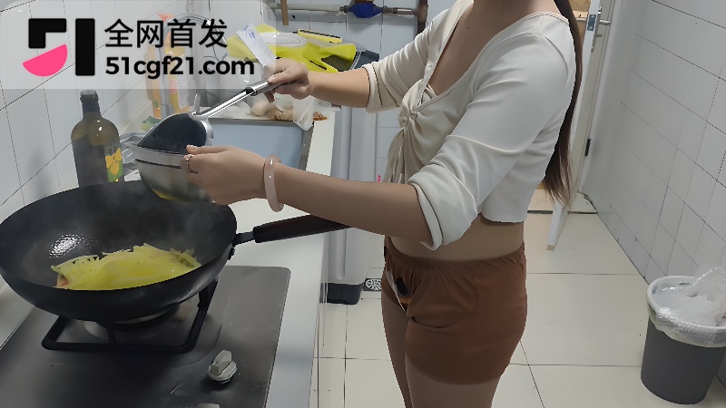 海角大神爱吃果冻 3