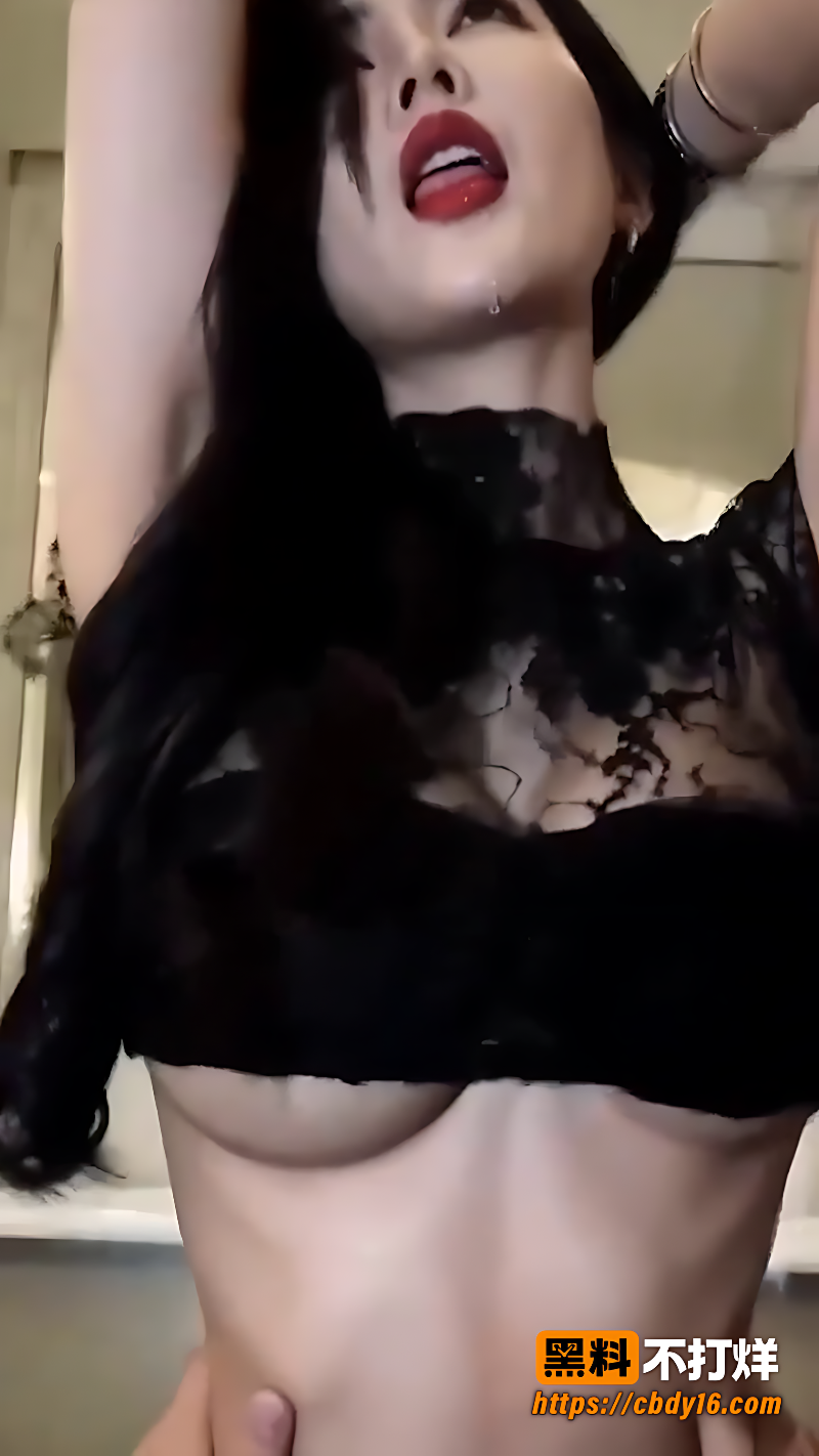AI换脸明星女神身穿白衬衫黑丝3
