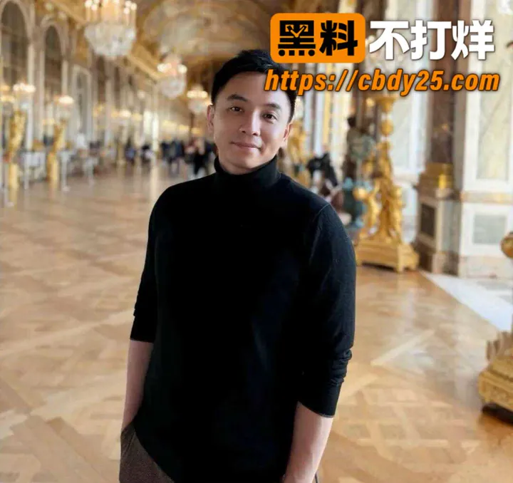 悉尼年上男被曝脚踏多船 9