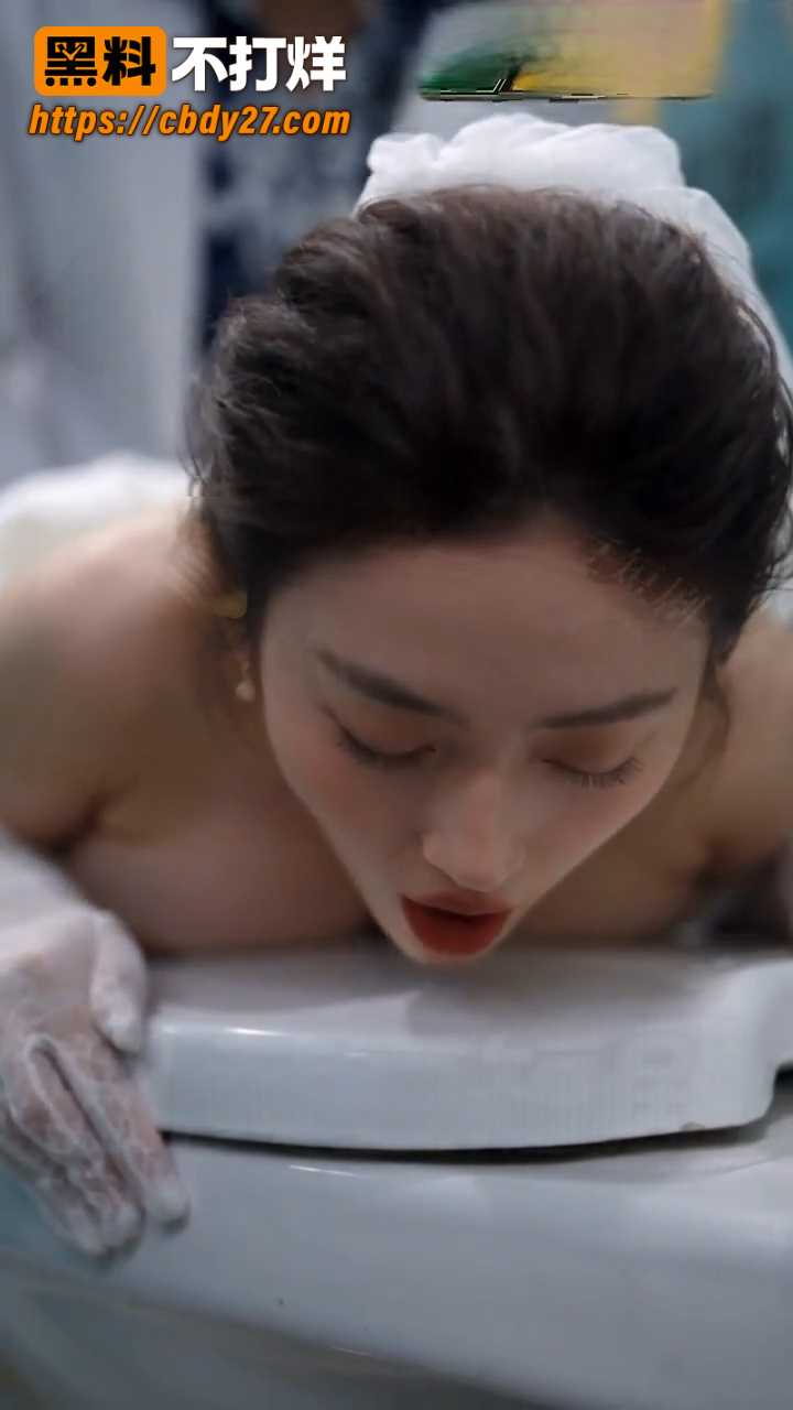 AI短剧 爱情公寓黄色版 7