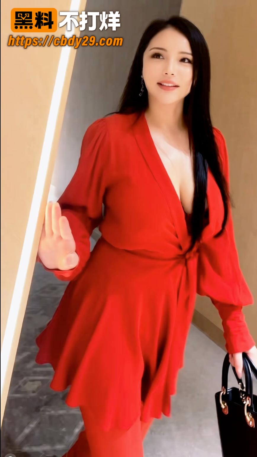 抖音巨乳少妇 斯佳丽 终于下海了 9