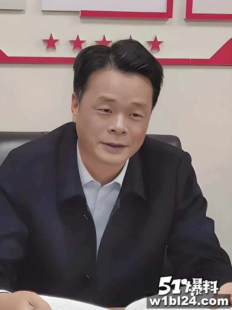 浙江三位高官饭局直接开淫趴 女干部被灌醉轮奸 丈夫次日报警 全员免职简历秒撤 劲爆视频已流出