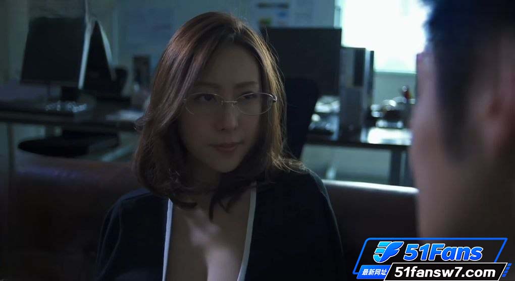 水果派解说博主 Yu相关图片 2