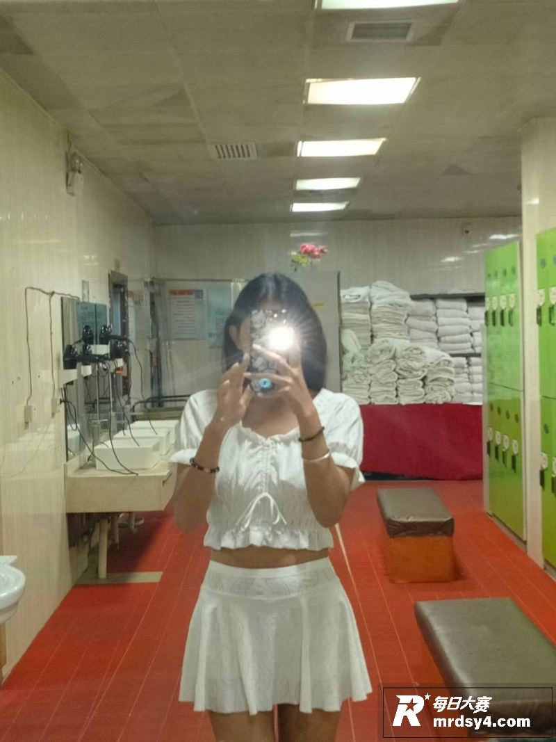 河北科技师范大学学生相关图片4
