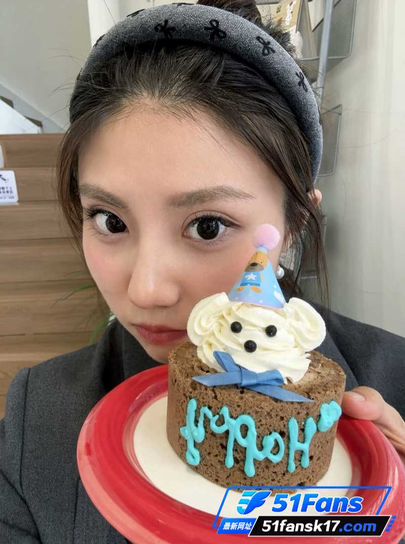 群友投稿 反差女友不相关图片 1