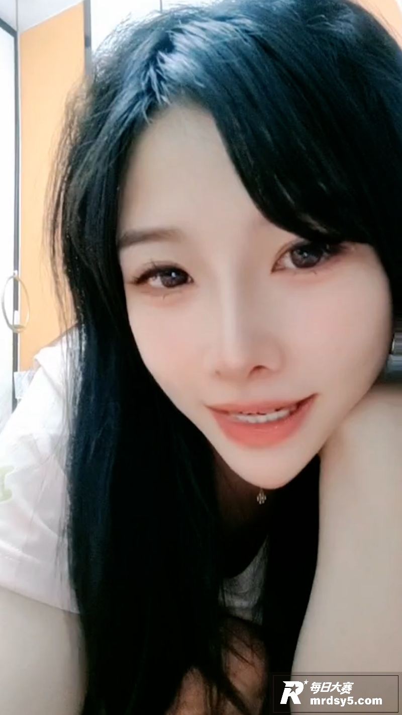 江苏常州反差人妻 李相关图片2