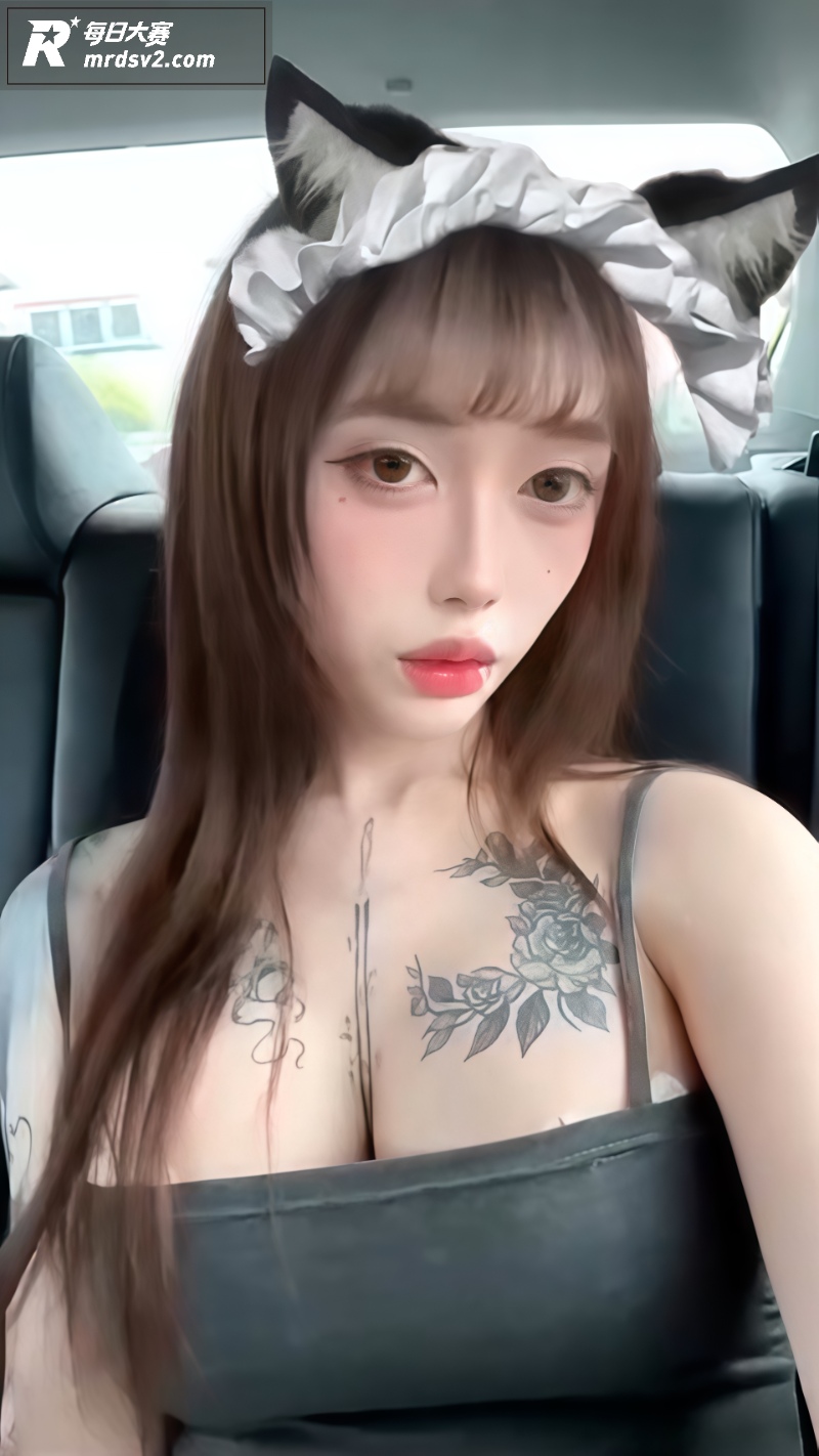 极品高颜值纹身妹 榣相关图片5