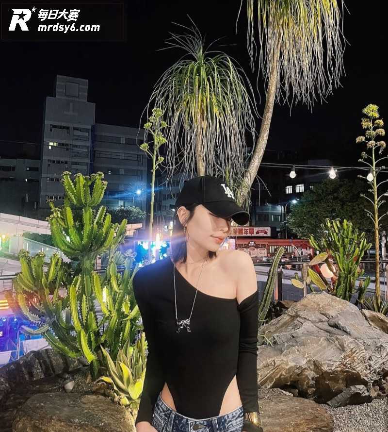 极品高颜值女大学生网相关图片5