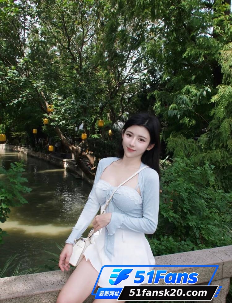 极品高颜值巨乳 医美相关图片 6